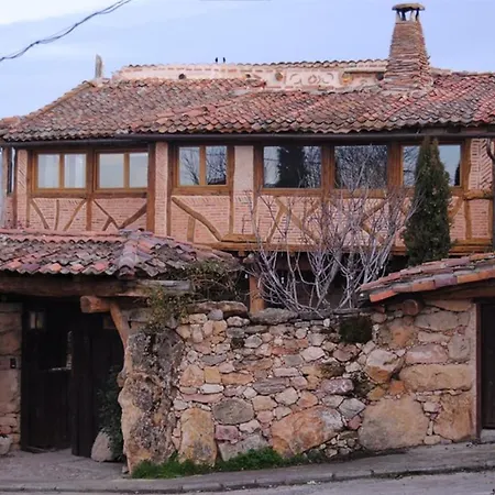Holiday home The Birdsong Country House Adrada de Piron